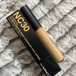 MAC Cosmetics Studio Fix Concealer - NC30